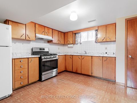 Photo 12 at 6 Blacksmith Crescent, Black Creek, Toronto