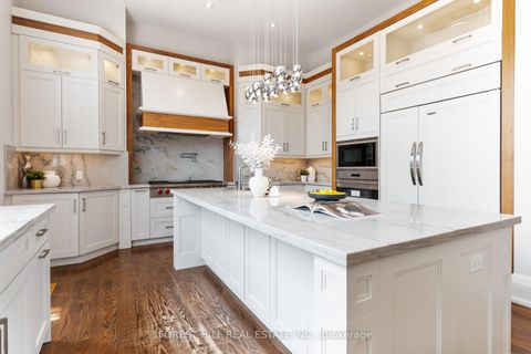 Photo 10 at 57 Wedgewood Drive, Newtonbrook East, Toronto