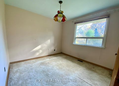 Photo 6 at 69 Edgar Avenue, South Richvale, Richmond Hill