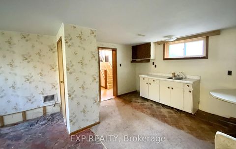 Photo 12 at 69 Edgar Avenue, South Richvale, Richmond Hill