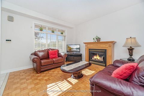 Photo 8 at 264 America Avenue, Vellore Village, Vaughan