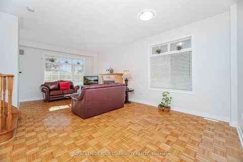 Photo 11 at 264 America Avenue, Vellore Village, Vaughan