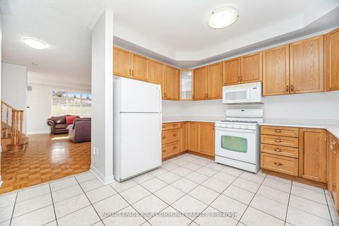 Photo 14 at 264 America Avenue, Vellore Village, Vaughan