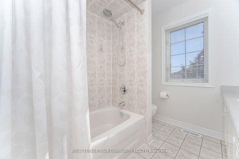 Photo 27 at 264 America Avenue, Vellore Village, Vaughan