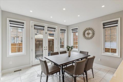 Photo 8 at 39 Condor Way, Kleinburg, Vaughan