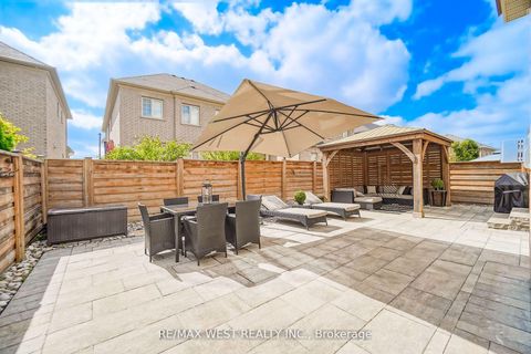 Photo 24 at 39 Condor Way, Kleinburg, Vaughan