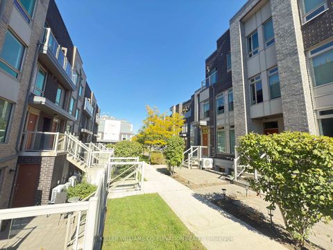 Photo 16 at 112 - 11 Applewood Lane, Etobicoke West Mall, Toronto