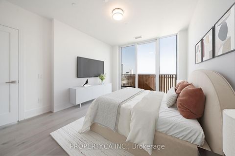 Photo 11 at 1331 - 155 Merchants Wharf, Waterfront Communities C8, Toronto