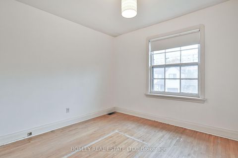 Photo 16 at 17 Fairholme Avenue, Lawrence, Toronto