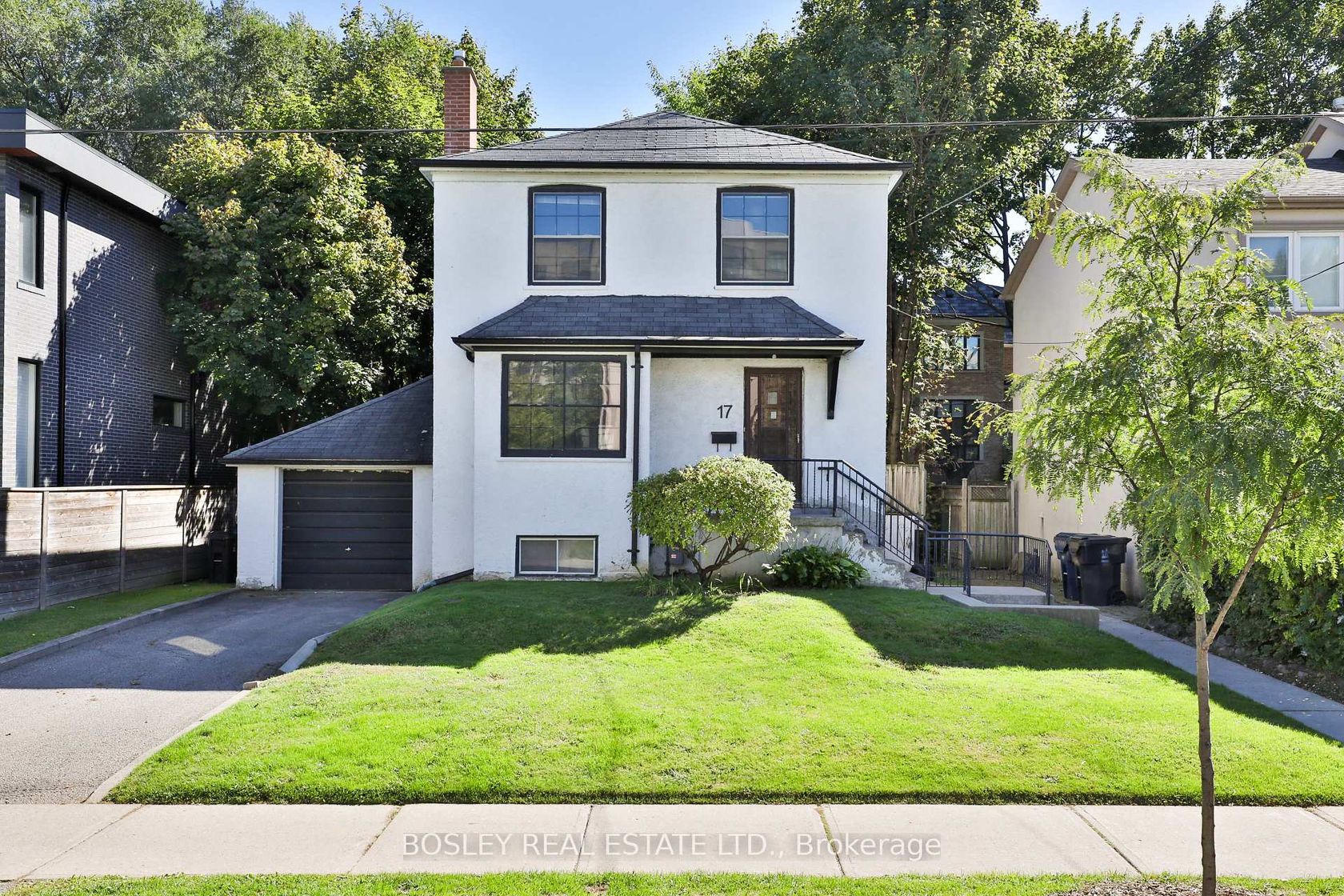 17 Fairholme Avenue, Lawrence, Toronto 