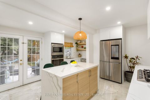 Photo 24 at 139 King Edward Avenue, Lumsden, Toronto