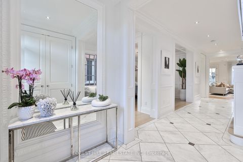 Photo 1 at 6 Esgore Drive, Nortown, Toronto