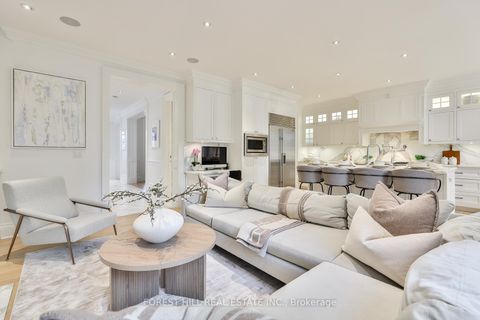 Photo 15 at 6 Esgore Drive, Nortown, Toronto