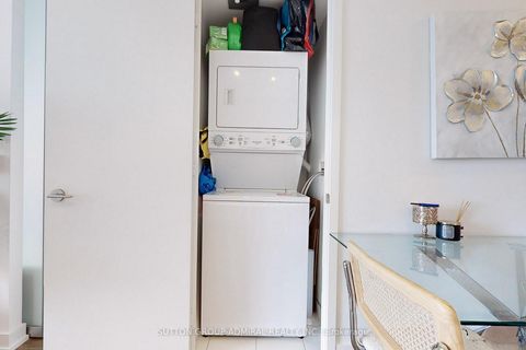 Photo 14 at 1412 - 158 Front Street E, Moss Park, Toronto