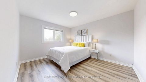 Photo 21 at 731 Glencairn Avenue, Lawrence, Toronto