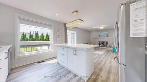 Photo 33 at 731 Glencairn Avenue, Lawrence, Toronto