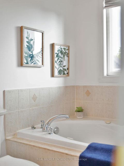 Photo 27 at 462 Staines Road, Rouge E11, Toronto