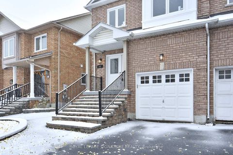 Photo 2 at 257 Deepsprings Crescent, Vellore Village, Vaughan
