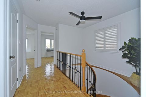 Photo 15 at 257 Deepsprings Crescent, Vellore Village, Vaughan