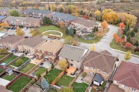 Photo 39 at 257 Deepsprings Crescent, Vellore Village, Vaughan