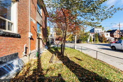 Photo 37 at 195 Hallam Street, Junction, Toronto