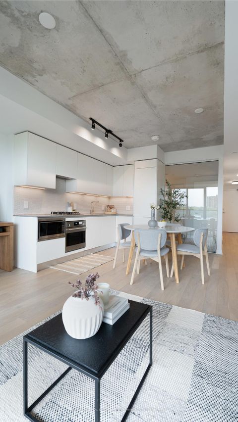 Photo 4 at 515 - 2720 Dundas Street W, Junction Area, Toronto