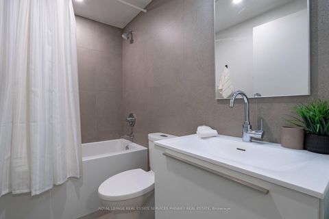 Photo 12 at 515 - 2720 Dundas Street W, Junction Area, Toronto