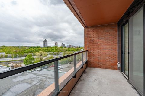 Photo 14 at 515 - 2720 Dundas Street W, Junction Area, Toronto