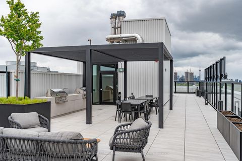 Photo 19 at 515 - 2720 Dundas Street W, Junction Area, Toronto