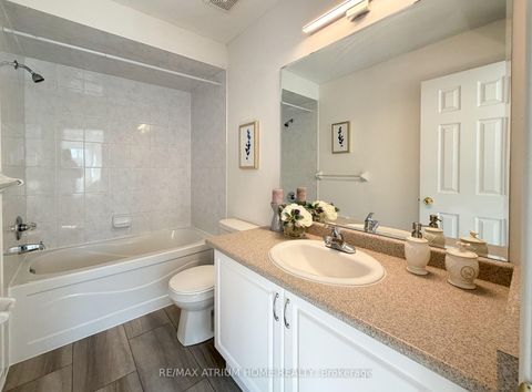 Photo 17 at 284 Church Street S, Harding, Richmond Hill