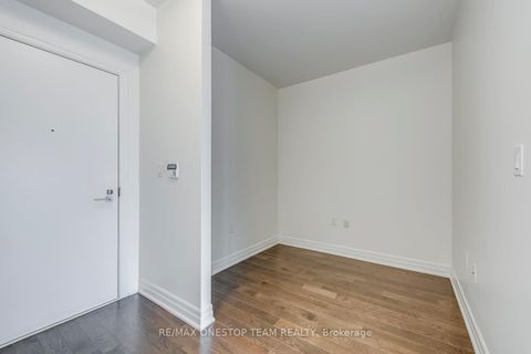 Photo 4 at 3703 - 8 The Esplanade, Waterfront Communities C8, Toronto