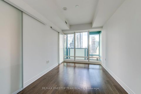 Photo 14 at 3703 - 8 The Esplanade, Waterfront Communities C8, Toronto