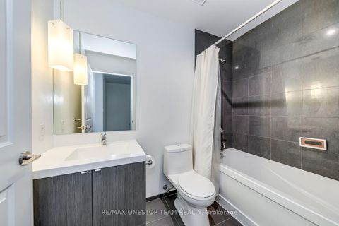 Photo 17 at 3703 - 8 The Esplanade, Waterfront Communities C8, Toronto