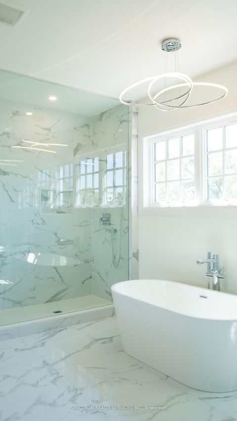 Photo 11 at 1010 Elgin Mills Road E, Rural Richmond Hill, Richmond Hill