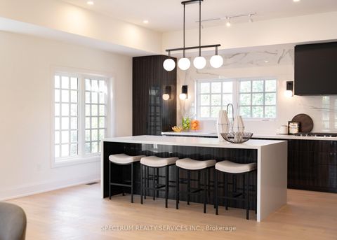 Photo 22 at 1010 Elgin Mills Road E, Rural Richmond Hill, Richmond Hill