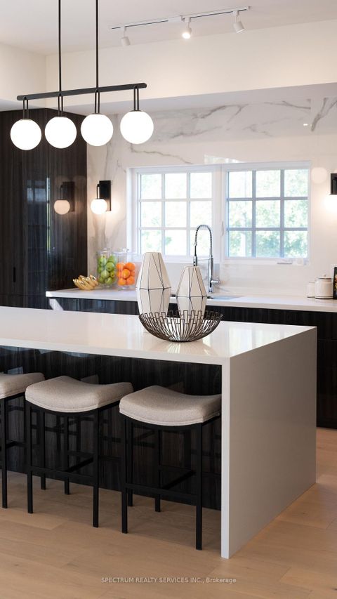 Photo 25 at 1010 Elgin Mills Road E, Rural Richmond Hill, Richmond Hill