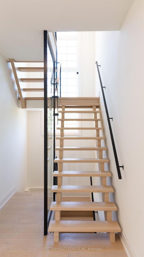 Photo 38 at 1010 Elgin Mills Road E, Rural Richmond Hill, Richmond Hill