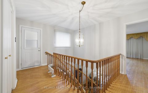 Photo 16 at 29 KNIGHTON Drive, Victoria Village, Toronto