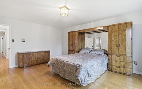 Photo 19 at 29 KNIGHTON Drive, Victoria Village, Toronto