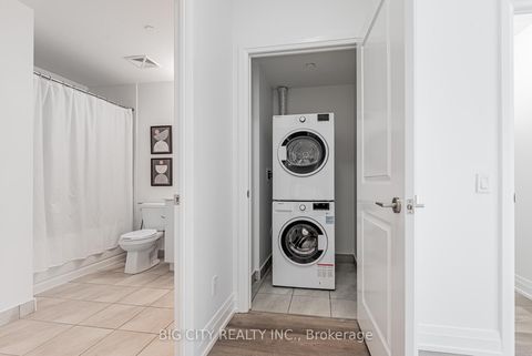 Photo 13 at 611 - 3121 Sheppard Avenue E, Sullivan, Toronto