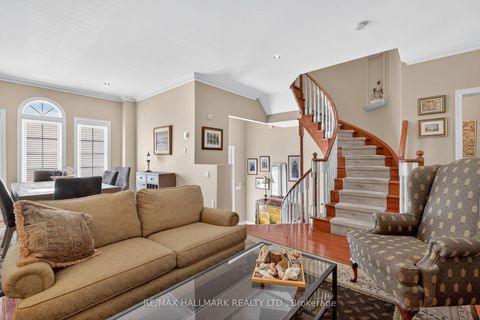 Photo 2 at 26 - 187 La Rose Avenue, Richview, Toronto