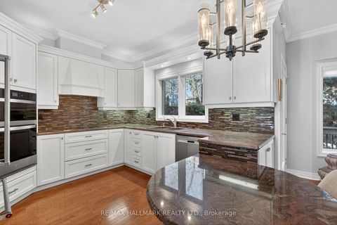 Photo 9 at 26 - 187 La Rose Avenue, Richview, Toronto