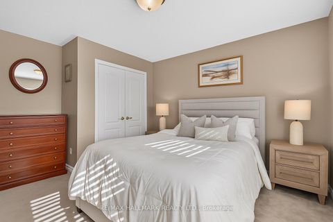 Photo 15 at 26 - 187 La Rose Avenue, Richview, Toronto