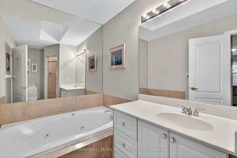 Photo 16 at 26 - 187 La Rose Avenue, Richview, Toronto