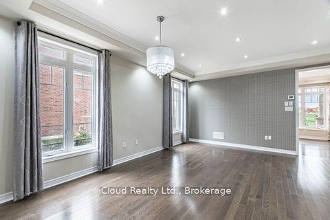 Photo 6 at 109 Kaitting Trail, GO Glenorchy, Oakville