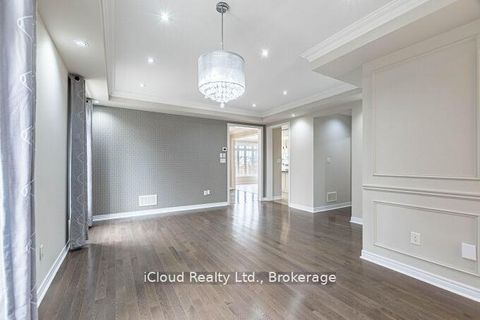 Photo 7 at 109 Kaitting Trail, GO Glenorchy, Oakville