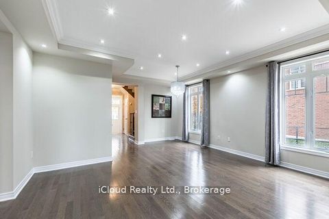 Photo 8 at 109 Kaitting Trail, GO Glenorchy, Oakville