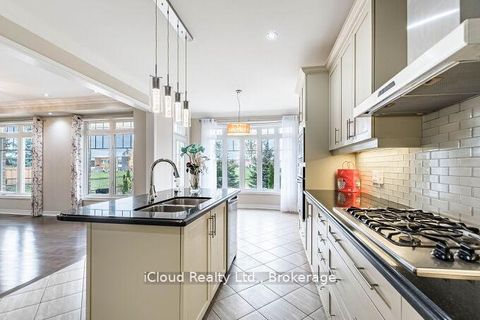 Photo 18 at 109 Kaitting Trail, GO Glenorchy, Oakville