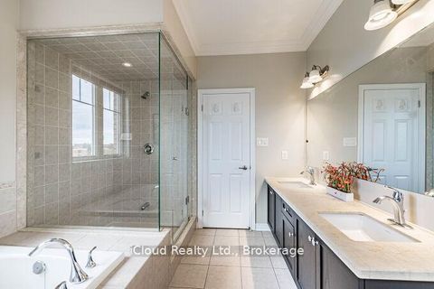 Photo 23 at 109 Kaitting Trail, GO Glenorchy, Oakville