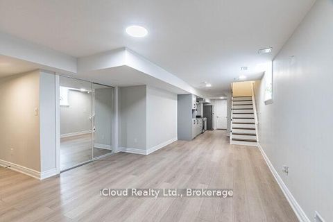 Photo 33 at 109 Kaitting Trail, GO Glenorchy, Oakville